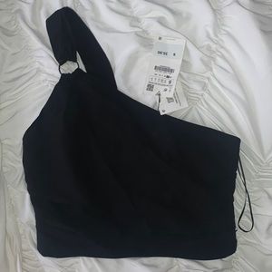 BLACK ZARA ONE SHOULDER TOP NWT
